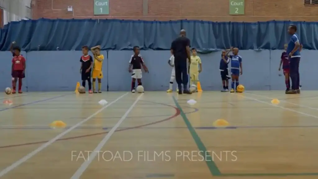 Football Football damour dur Video Vimeo 1024x576 1